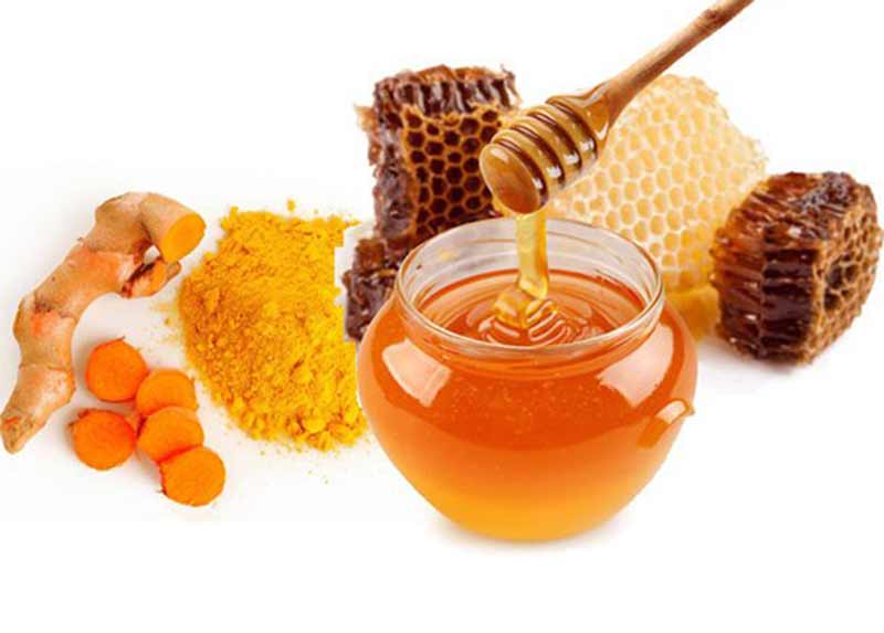 chữa đau họng bằng mật ong nghệ