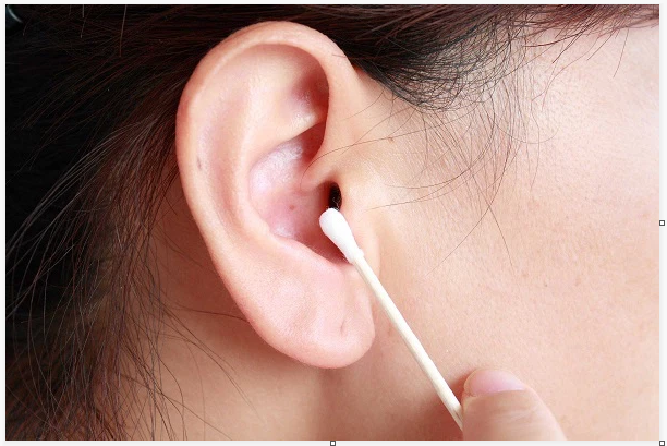 Vệ sinh phòng ngừa viêm vành tai