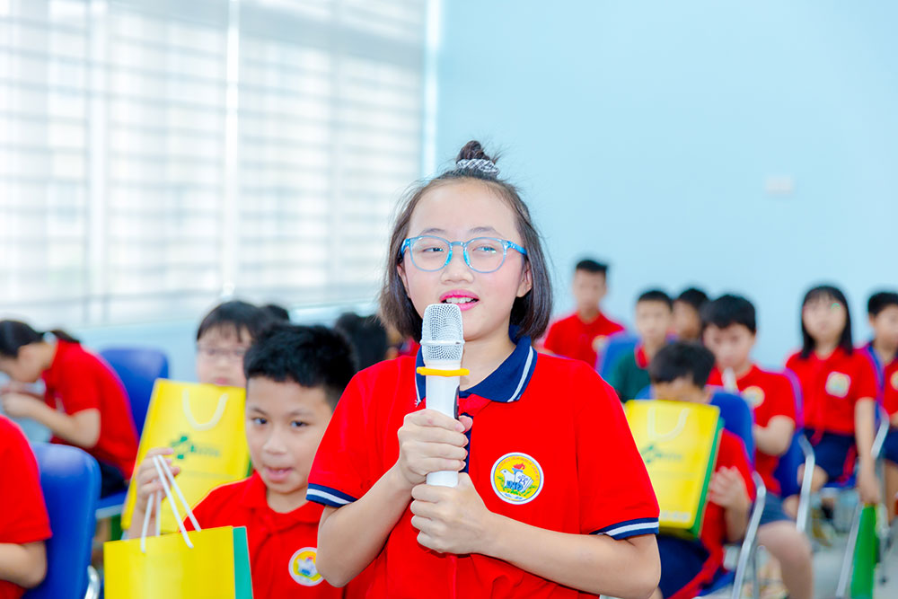 sức khỏe học đường trường Lý Nam Đế 04